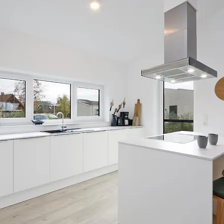 Gorgeous In Lembruch-duemmer With Kitchen *