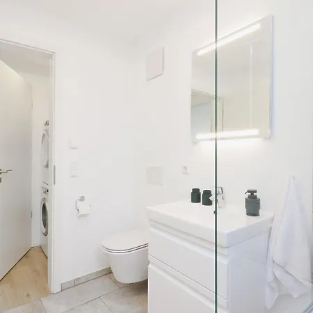 Holiday home Gorgeous In Lembruch-duemmer With Kitchen