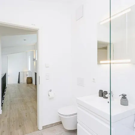 Gorgeous In Lembruch-duemmer With Kitchen *